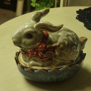 Vintage Bunny Dish